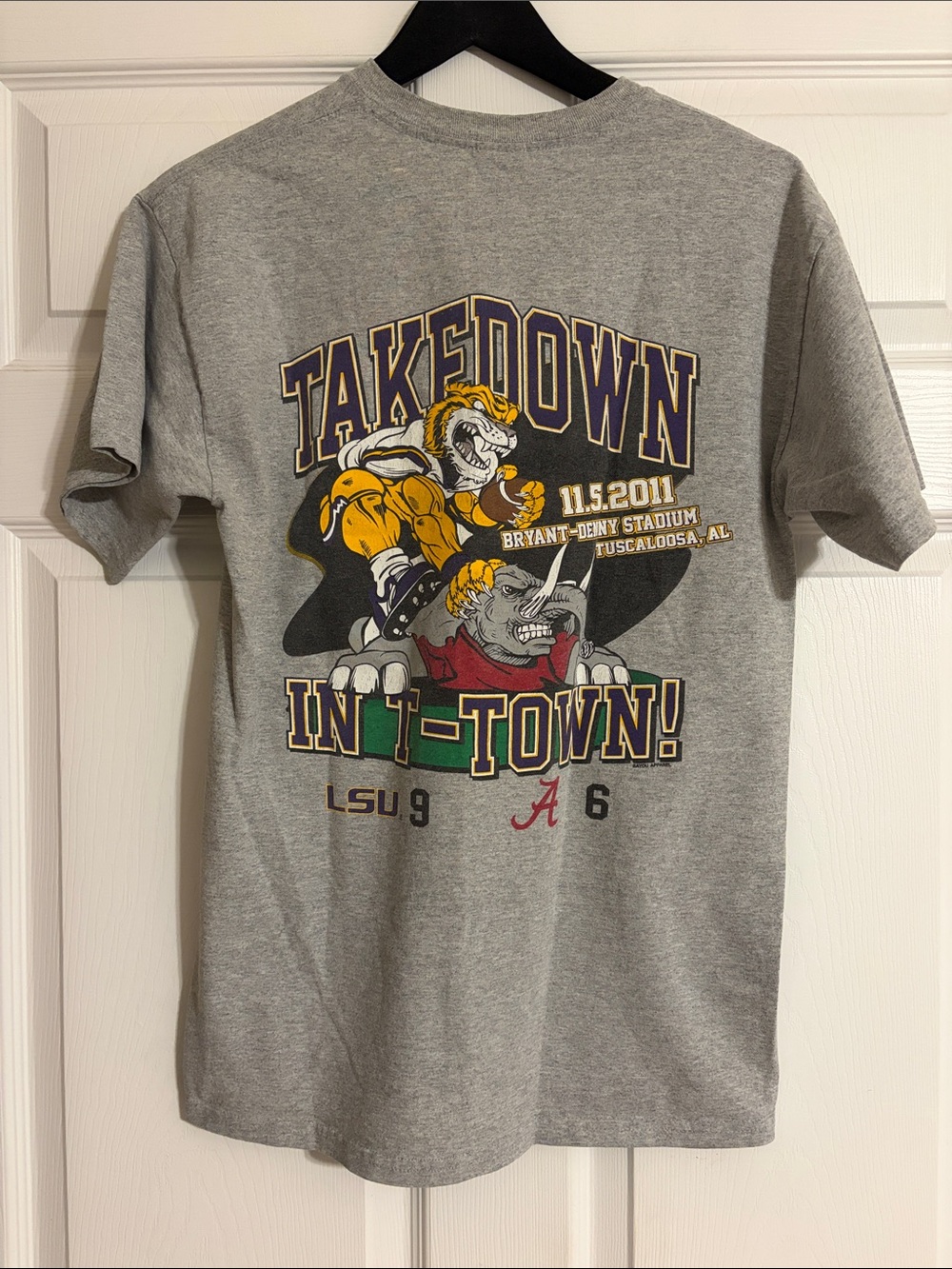 Vintage 2011 LSU vs Alabama Rivalry Shirt Takedown in T-Town 9-6 Football Gray